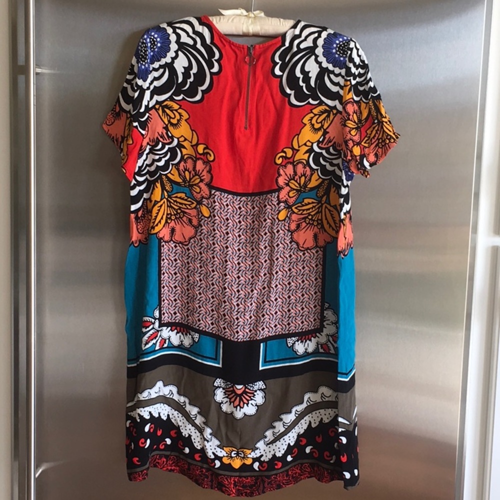 Express Summer Dress - Picture 2 of 4
